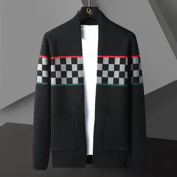 Высококлассный брендовый клетчатый платок, вязаный кардиган, 2023, осенний новый корейский повседневный стиль, свитер с V-образным вырезом, кардиган, мужское модное пальто