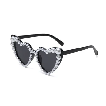 Модные солнцезащитные очки в оправе из искусственного жемчуга в форме сердца в стиле ретро UV400, женские очки 