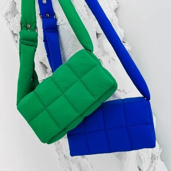 Практичная нейлоновая сумка через плечо для женщин, дизайн мягкой подушки на осень и зиму