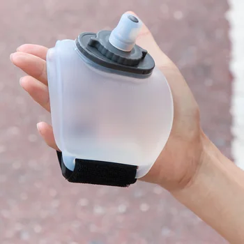 Портативная бутылка для воды объемом 200 МЛ, регулируемая бутылка для воды на запястье, Уличная бутылка для воды, Носимый чайник для воды для езды на велосипеде